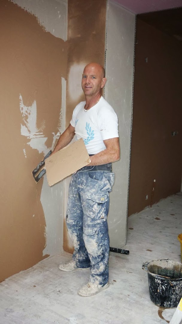 Andrew Wright Plastering/damp proofing — Photos 4