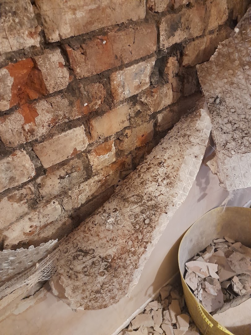 Andrew Wright Plastering/damp proofing — Photos 15