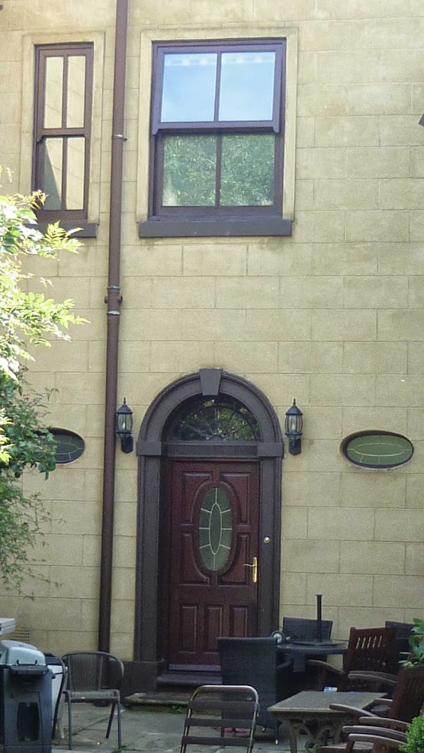 Andrew Wright Plastering/damp proofing — Photos 1