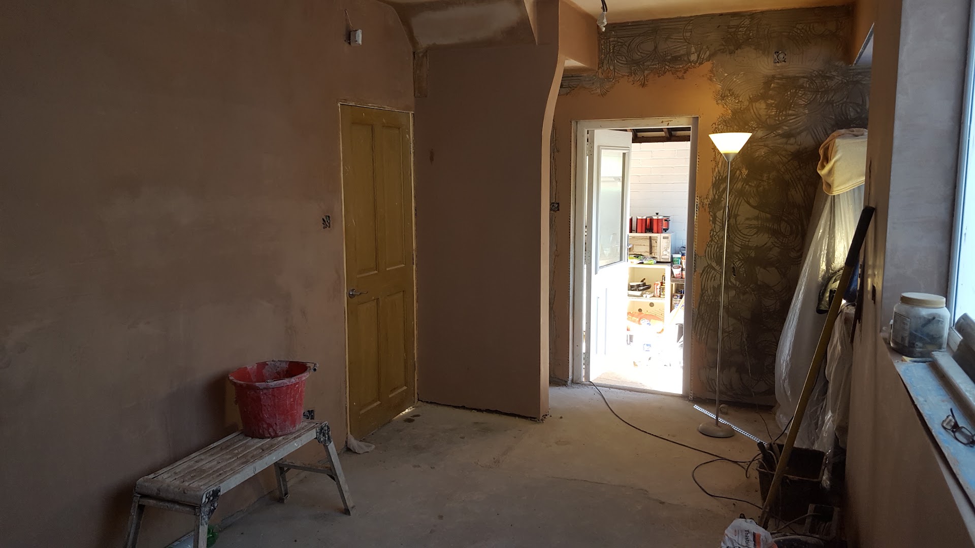 Andrew Wright Plastering/damp proofing — Photos 8